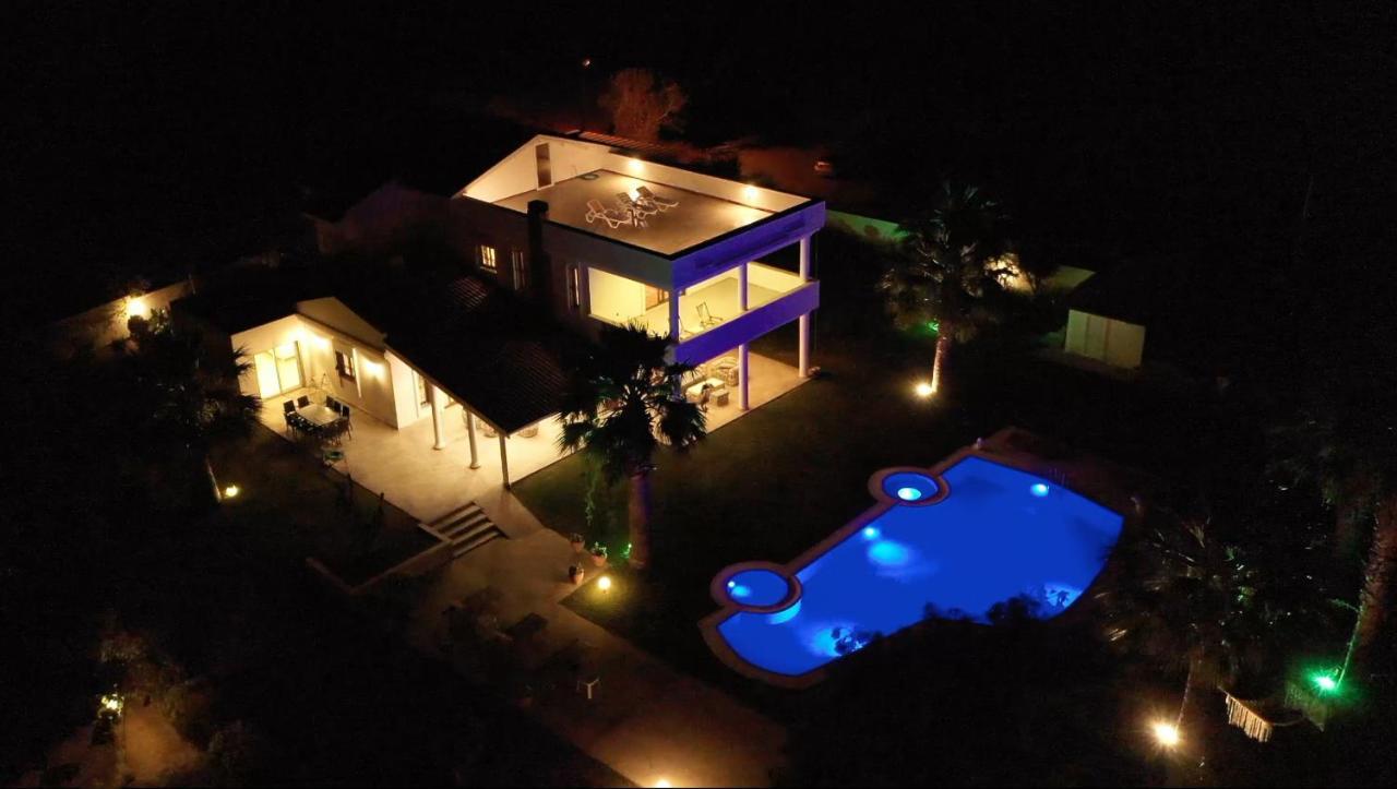 Alashato Alacati Exterior photo